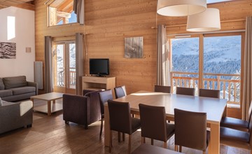 Chalet Cascades 2