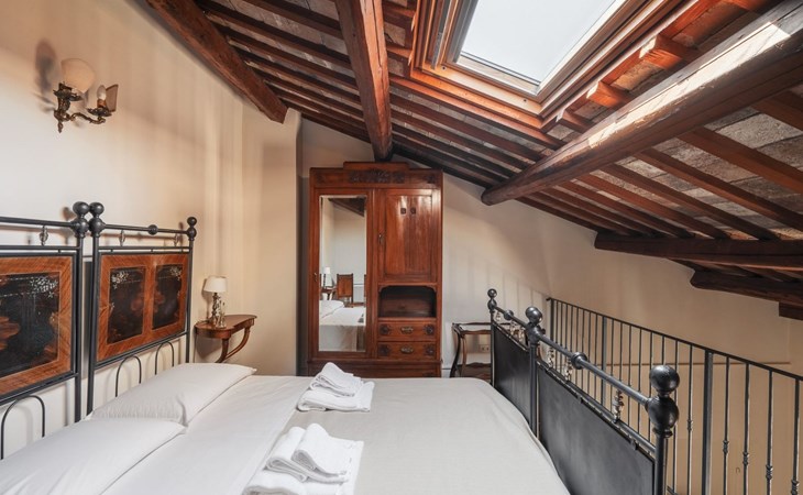 Mit Mezzanin und Schwimmbad, in einem Bauernhaus in den Hügeln 1