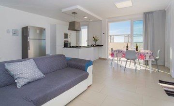 Waves of Sicily Suite Meerblick 2