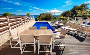 Villa Lantana 2