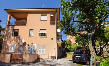 Atemberaubende 2-Zimmer-Wohnung in Pietra Ligure 2
