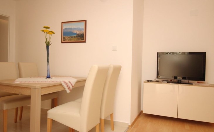 Appartement in Baška mit Eigener Terrasse 1