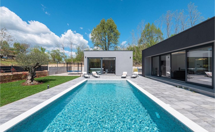 Villa Alison Deluxe 1