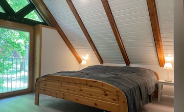 im Fachwerkstil mit Sauna und Garten 2