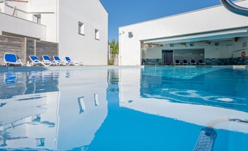 Le Domaine des Pins 2