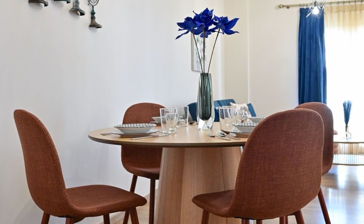 Royal Blue Central House "by Checkin" 1