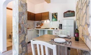 Stunning apartment in Pula with WiFi 3