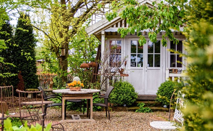Gemütliche Wohnung in Bracht mit Garten 1