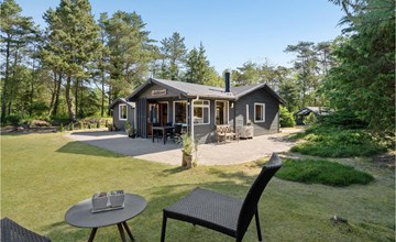Stunning home in Blåvand with WiFi 2