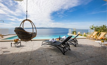 3 bedroom amazing home in Brela 2