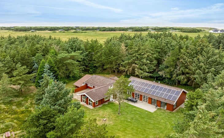 "Aisling" - 700m from the sea 1