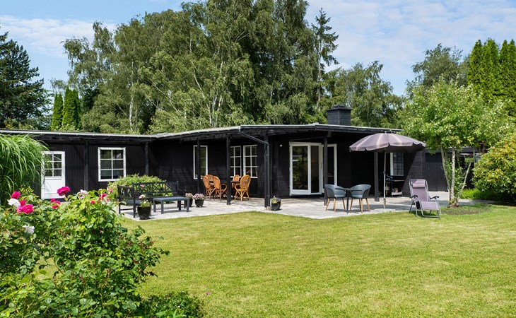 3 bedroom cozy home in Højby 1