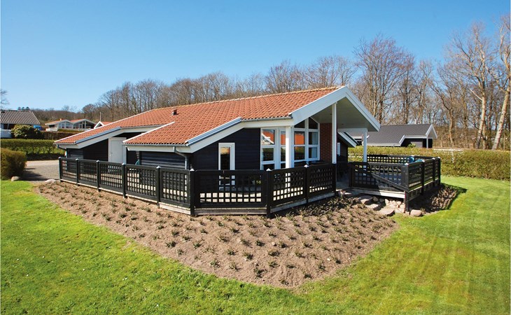 Awesome home in Sjølund with sauna 1