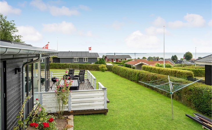 Lovely home in Hejls with WiFi 1