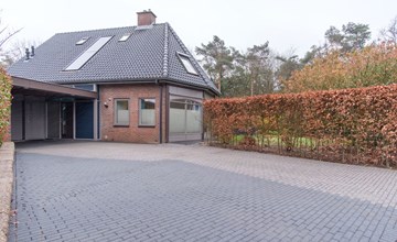 Familiehuis Rheeze met Jacuzzi 2