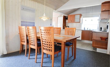 2 bedroom lovely home in Tarm 3