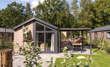 Doornenburg Lodge Comfort with Hot Tub | 6 persons 2
