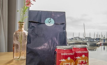 Houseboat 'Riggelbrug' - Paviljoenwei 4 | Sneek (Offingawier) 3