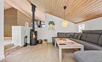 Lovely home in Glesborg with sauna 3