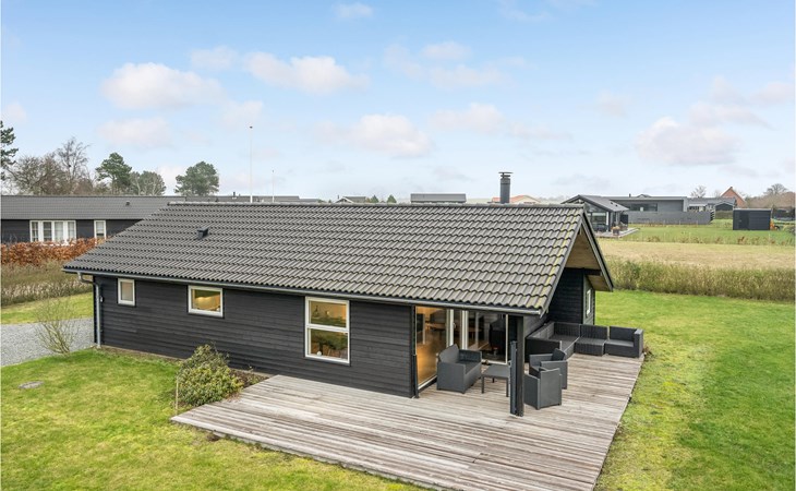 Lovely home in Slagelse with WiFi 1