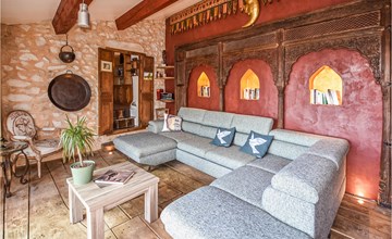 Gorgeous home in Sault 3