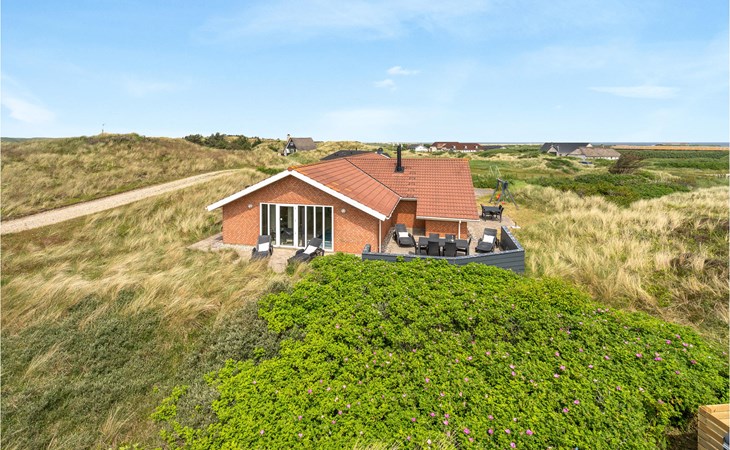 Lovely home in Hvide Sande with sauna 1