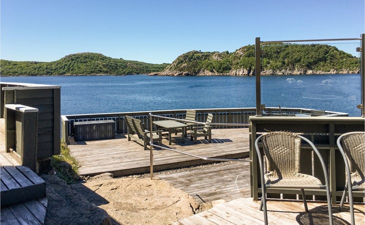 Stunning home in Farsund with WiFi 1