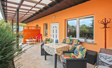 Pet friendly home in Waren (Müritz) with kitchen 2