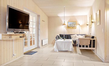 4 bedroom stunning home in Glesborg 3