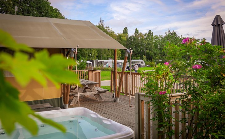 Wellness-Safarizelt für 6 Personen 1