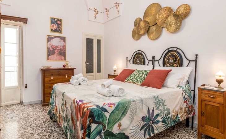 Oma Im Haus in der Mitte 1