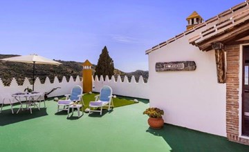 Spektakuläre Terrasse mit Grill 3