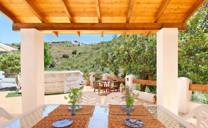 Villa La Zorzalera mit Tauchbecken, Wifi, Klimaanlage 1