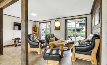 6 bedroom cozy home in Gudhjem 3