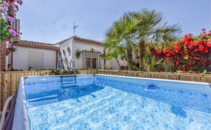 Nice home in Córdoba with WiFi 1