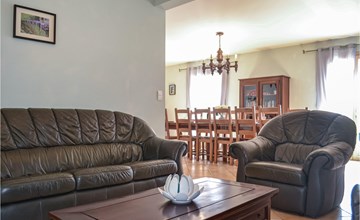 Lovely home in Savignac-Ledrier 3
