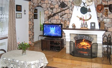Cozy home in Nowe Warpno with WiFi 3