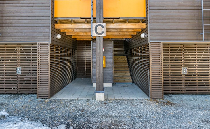 Bear Warden's Castle c18 1