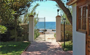 Casa Fanusa 2