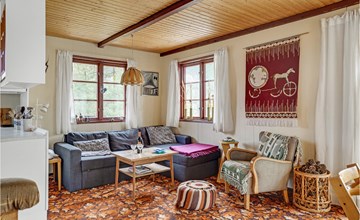 Beautiful home in Højby with WiFi 3