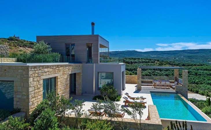 "Villa Charisma" mit eigenem Pool 1