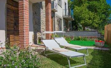 3 bedroom amazing apartment in Benabbio 2