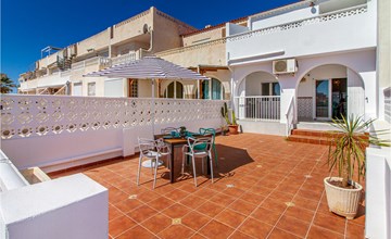 Amazing home in Torrevieja with kitchen 2