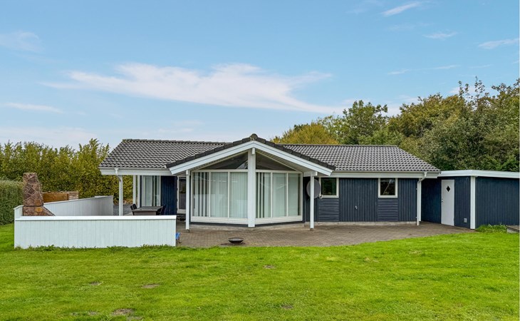 3 bedroom stunning home in Hovborg 1