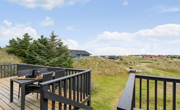 3 bedroom awesome home in Hvide Sande 2