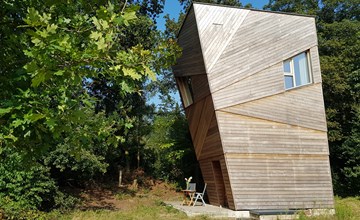 Buitenplaats Koningsweg 70, Follie "BAT" 3