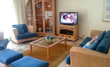 Villa mit Garten, Pool , Grill und Terrasse 3