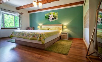 Wunderschönes Haus mit 2 Schlafzimmern in Fuzine 3