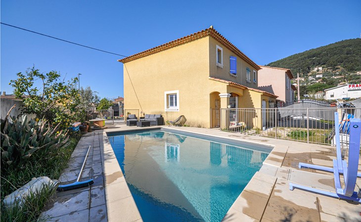 2 bedroom stunning home in La Farlede 1