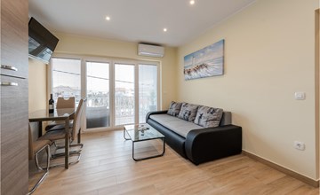 Gorgeous apartment in Sukosan 3